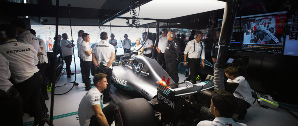 does formula 1 teams require embedded systems engineers